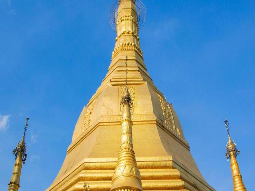 Clover City Center Plus Hotel Yangon Extérieur photo